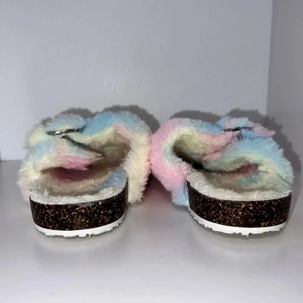 Faux fur pastel elastic double buckle slip on sandals, girls size 13/ 1 - Picture 2 of 10